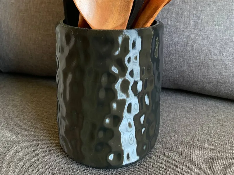 Sculpted Kitchen Utensil Holder
