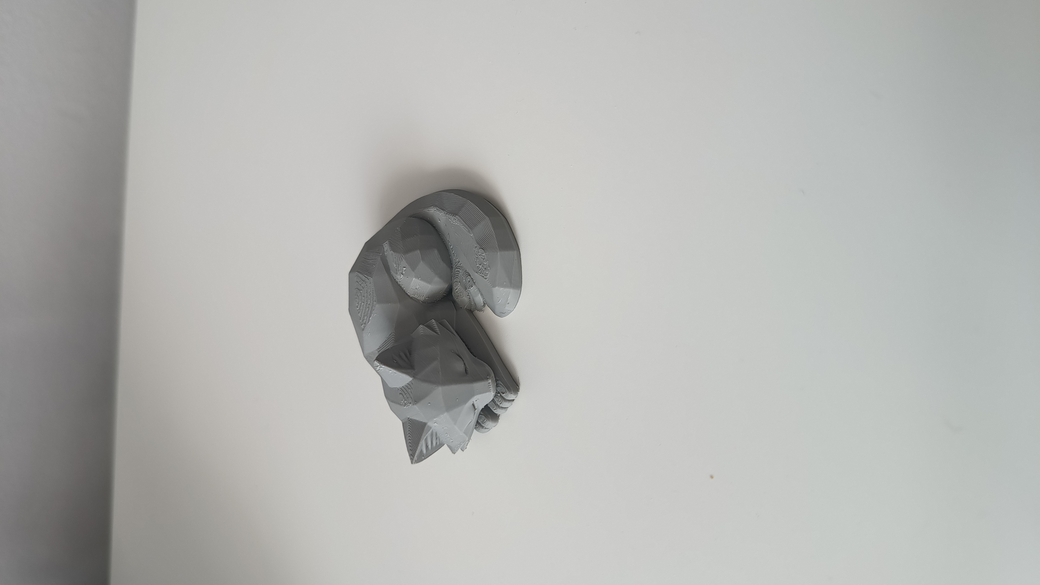 Miniatura 1 do modelo 3D Low Poly Sleeping Wolf