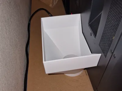 Poop funnel for 70 - 73mm hole