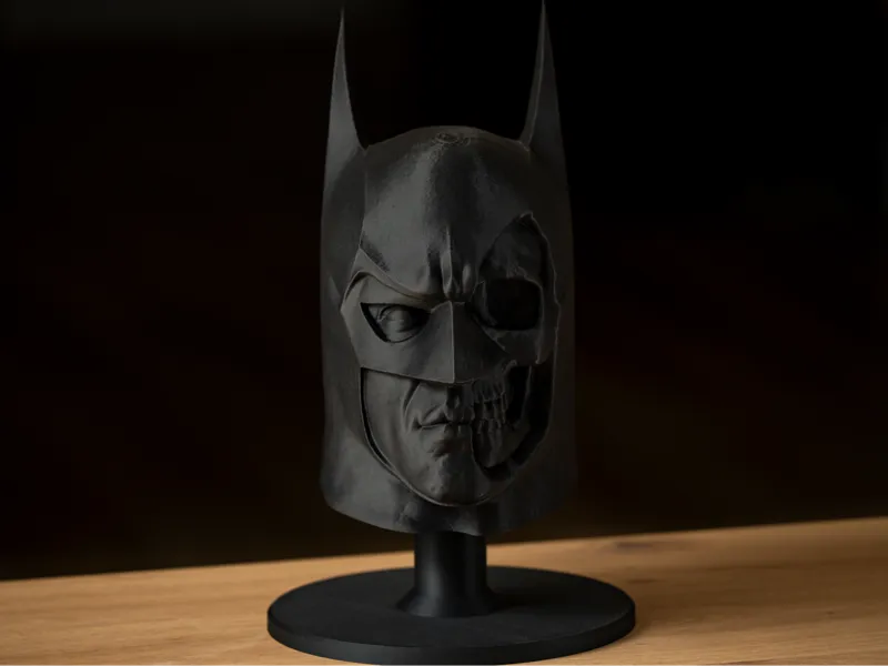 Batman Sculpture - Death of the Dark Knight