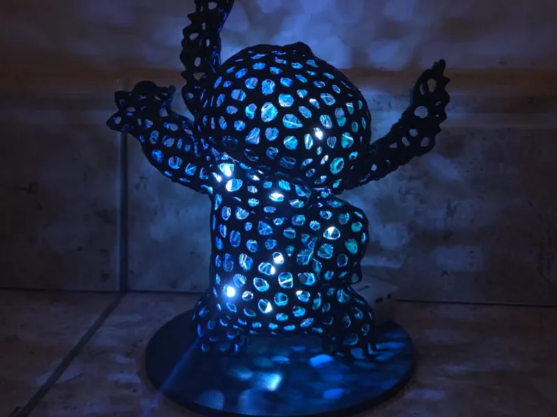 Lampada stitch