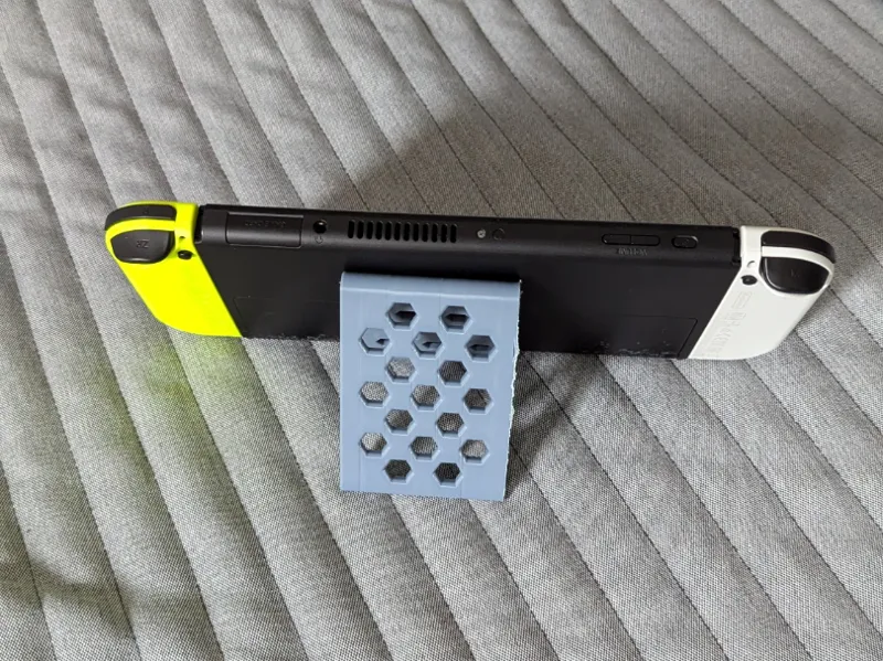 Phone / tablet / switch stand