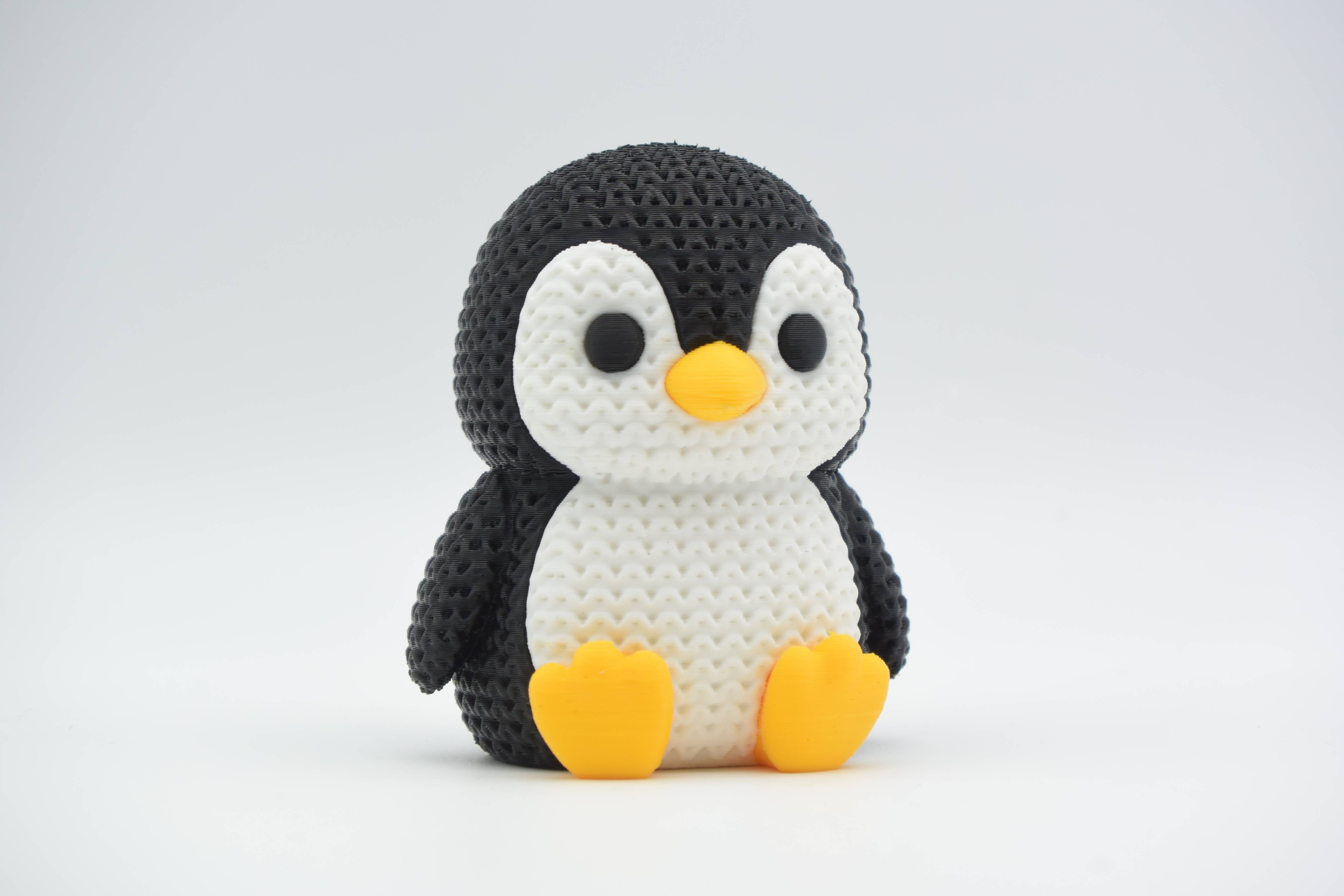 Miniatura 2 do modelo 3D Knitted Penguin