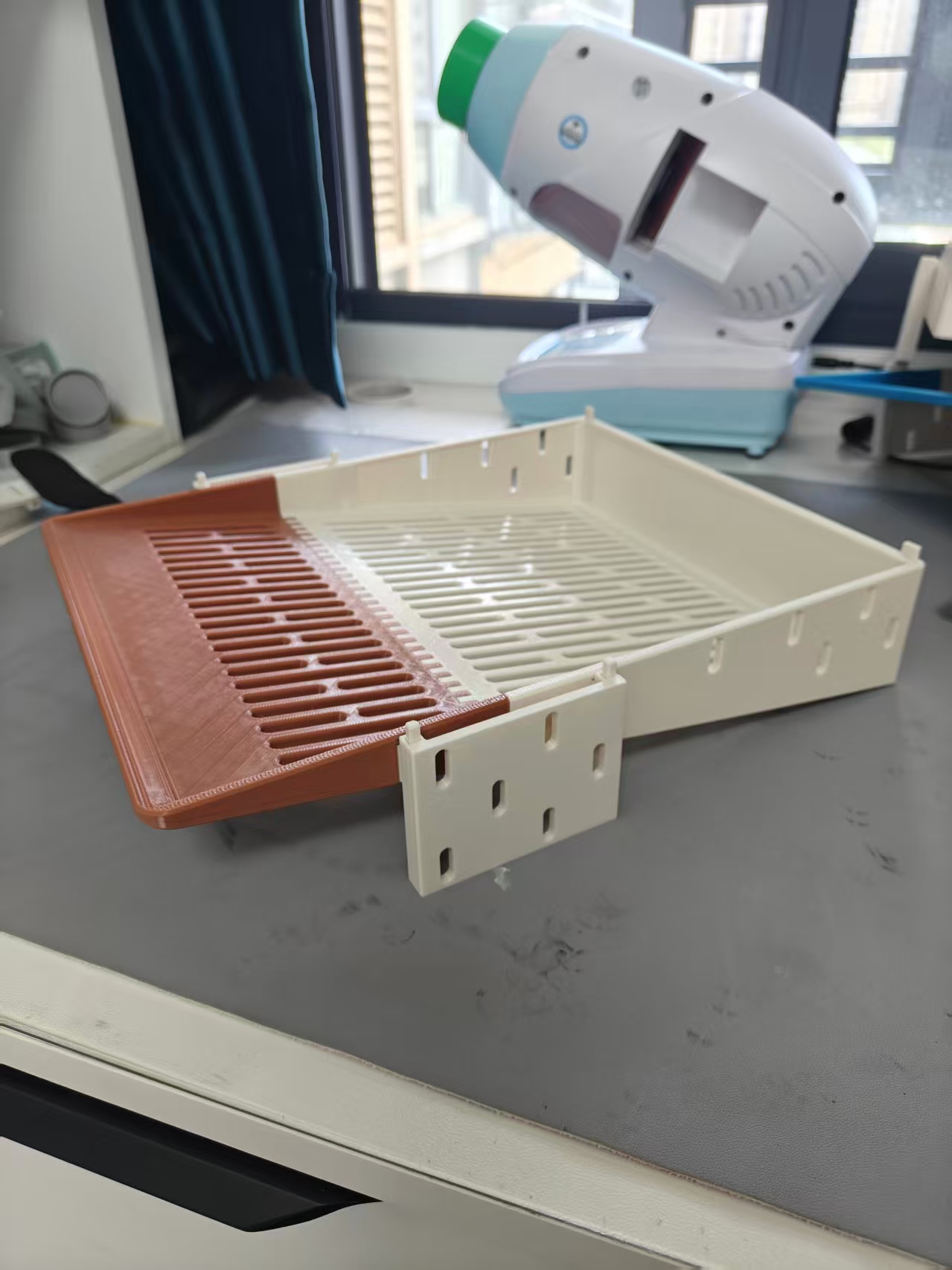 Miniatura 1 do modelo 3D A4文件框 多彩 可叠加 耐用型 洞洞板【桌面收纳系统】收纳盒  宜家 持续更新中