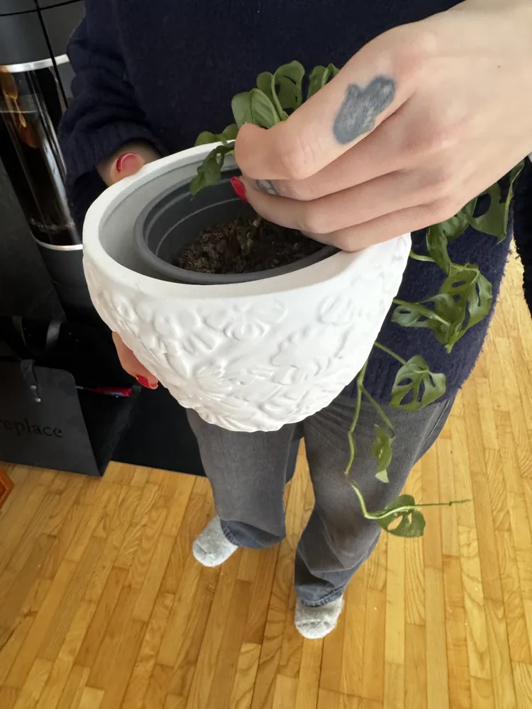 Floral flower pot - Medium size - Free 3D Print Model - MakerWorld