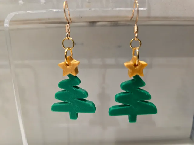 Modern Christmas Tree Line Drawing Earrings