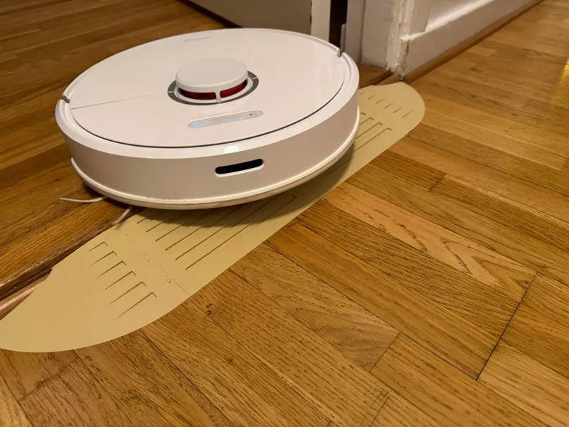 Ramp for robotvacuum cleaner