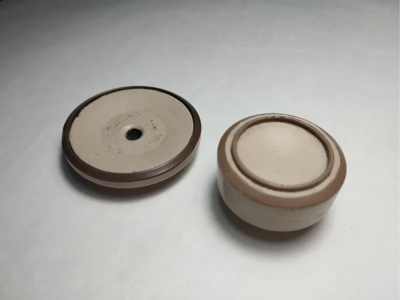 radio knobs