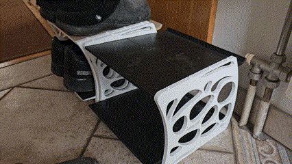 Modern Shoe Stand Organic Design