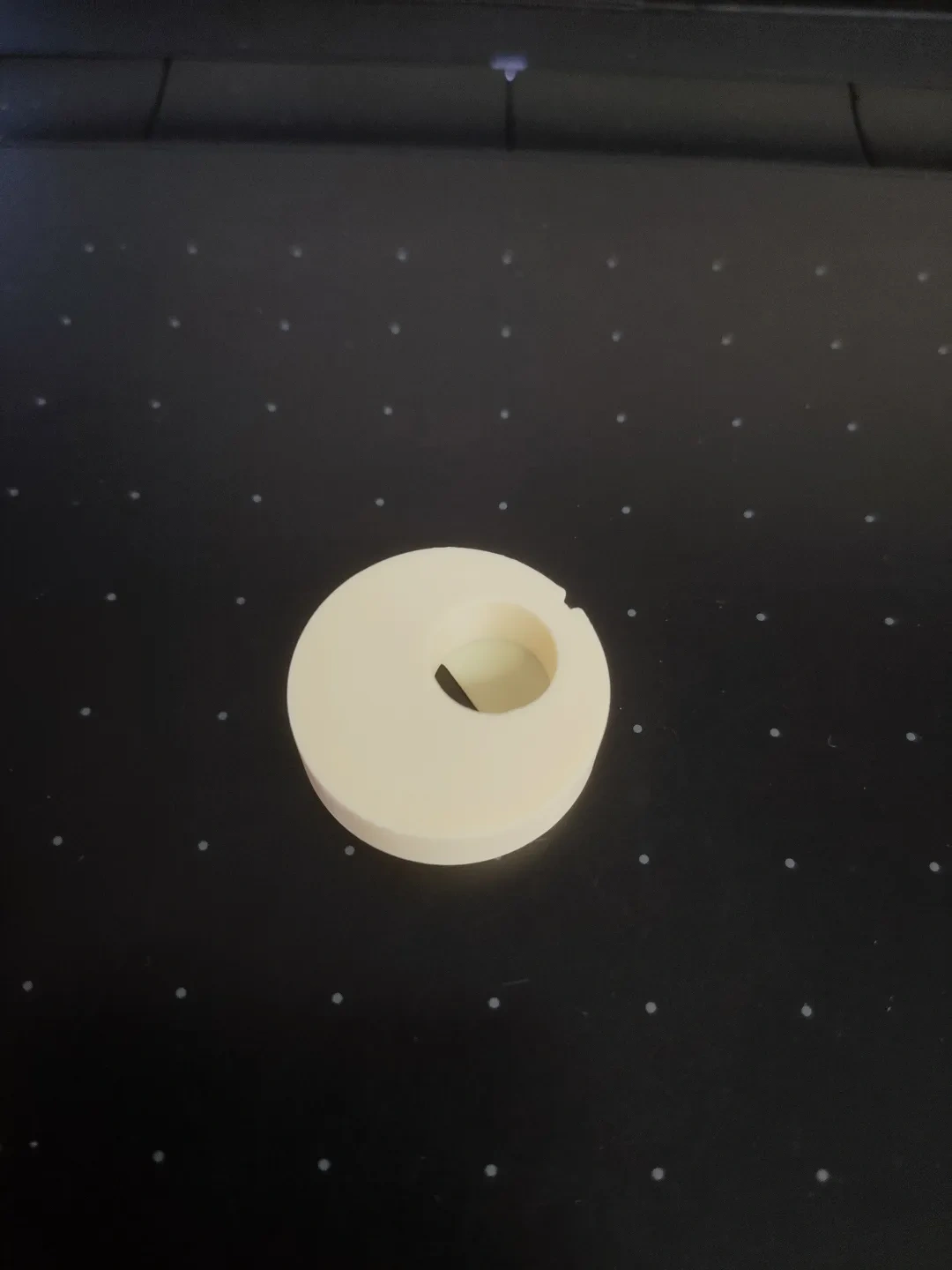 Miniatura 2 do modelo 3D 泰拉机魂猫猫头可旋转徽章无支撑打印