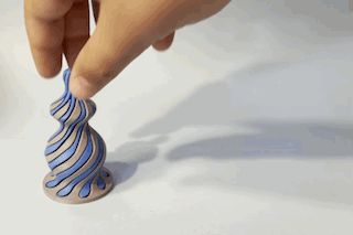 Vase passthrough fidget toy