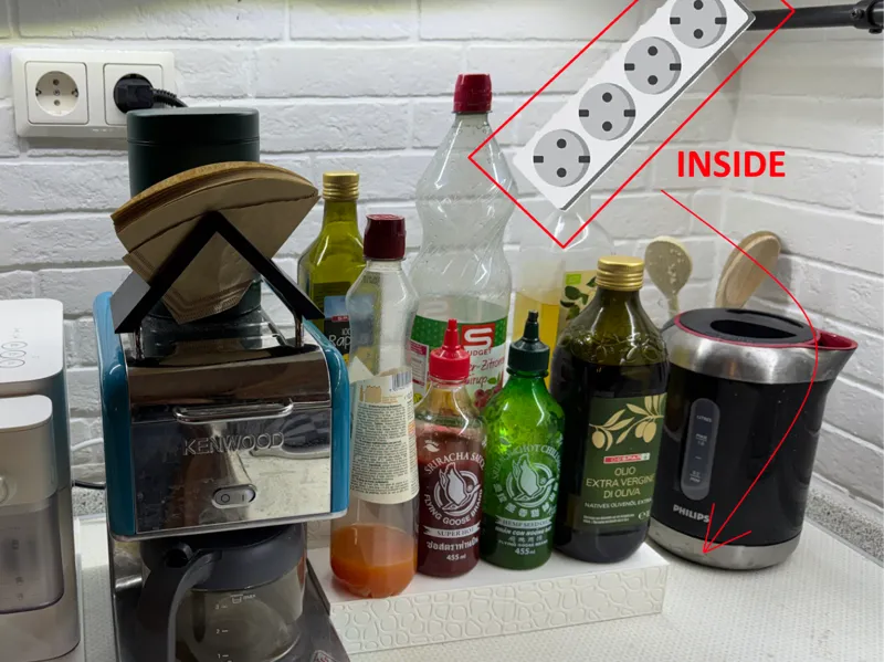 Kitchen Organizer & Power Hub Voronoi