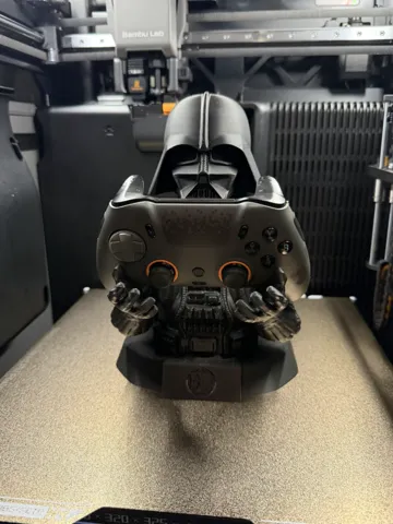 Accesorio para auriculares: Darth Vader Controller & Headset Stand — vista de referencia 2