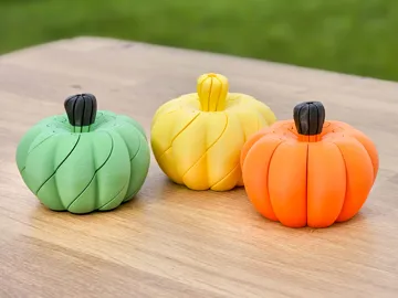 Objeto manipulable: Twisty Fidget Pumpkin 47 & 54 g (print in place) — vista de referencia 4