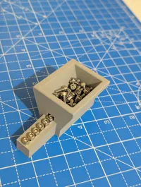 Screw dispenser - M2 - V1.1 Rounded nose. 5% infill