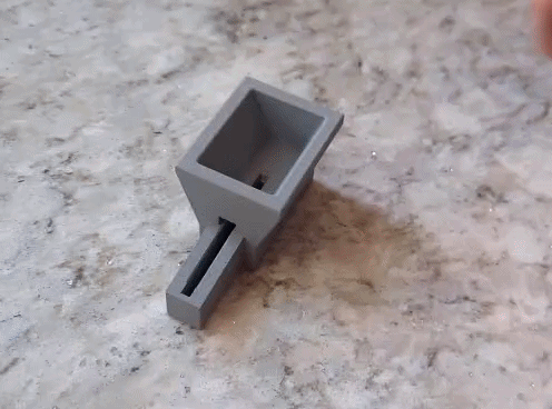 Compact Screw Dispenser – Shake to Feed (with lid)