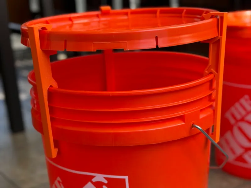 5 gallon bucket lid spacer (full sized lid)