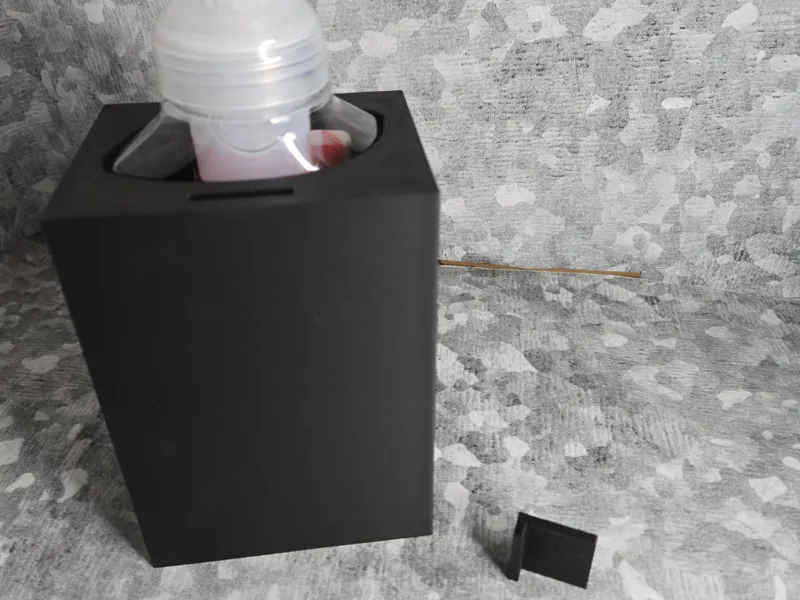 Scent Theory Foaming Soap Holder with clip