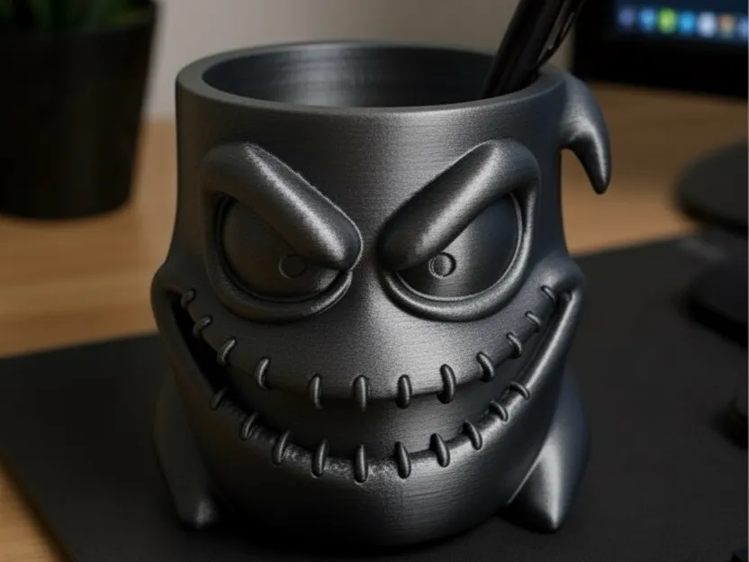 Special Design Decorative Flower Pot and Pen Holder Decorating a Scary Face Collectible