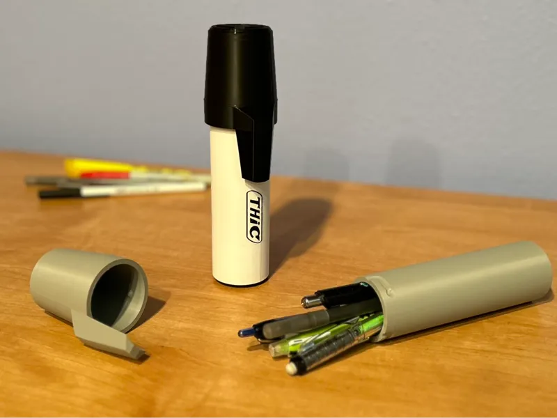 Giant pen pen/pencil case