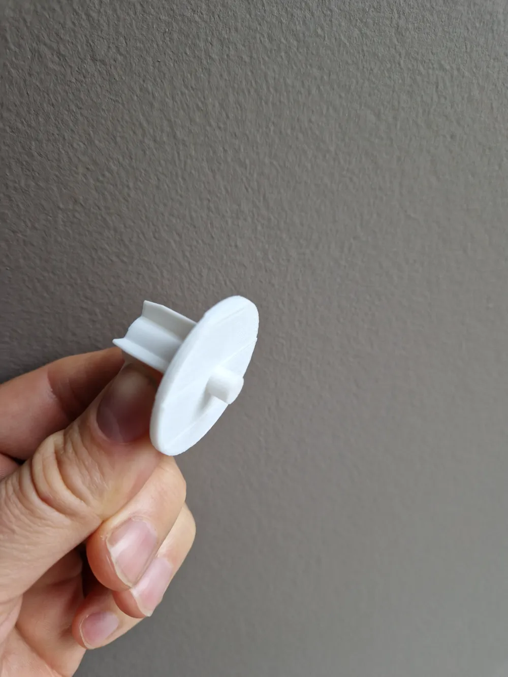 Roller curtain end by MD3D MakerWorld