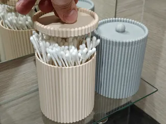 Cotton Swab Holder with Lid (no supports)