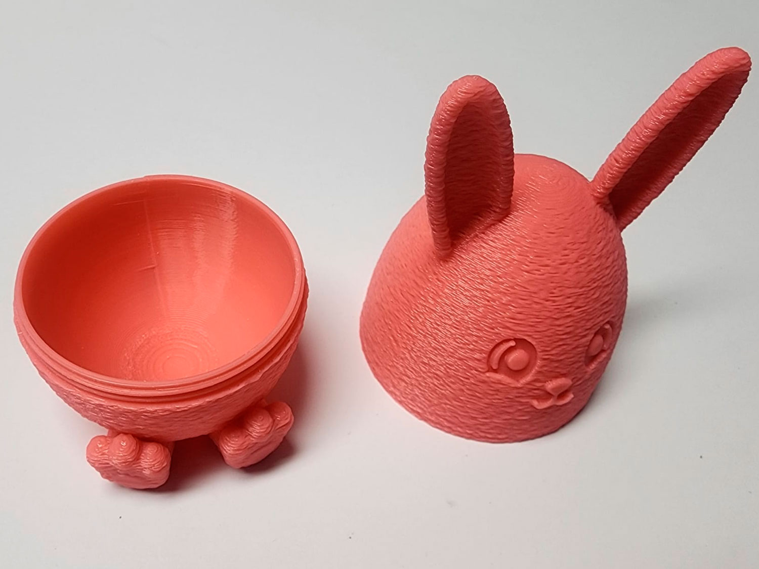 3Dプリント イースターバニー エッグ キンダーホルダー＆サプライズ