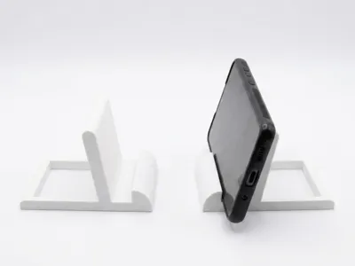 Simple Smartphone Tripod with little filament