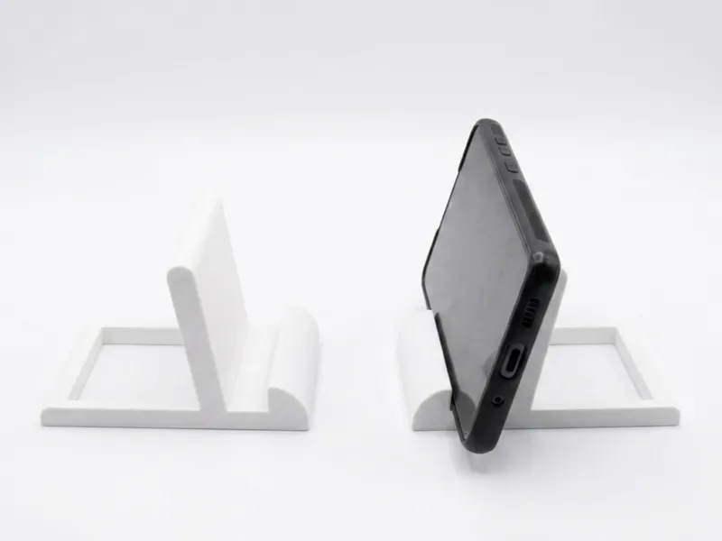 Einfaches Smartphone Stativ mit wenig Filament
