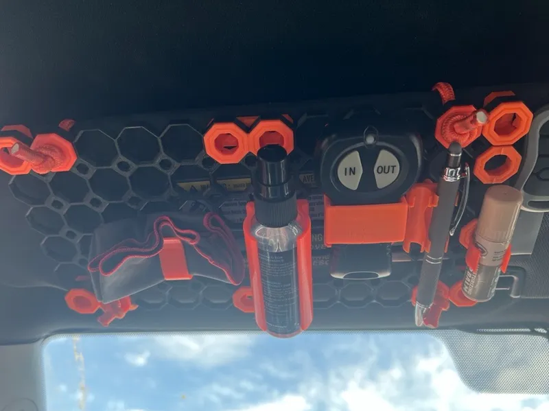 Multiboard - Sun Visor Organizer