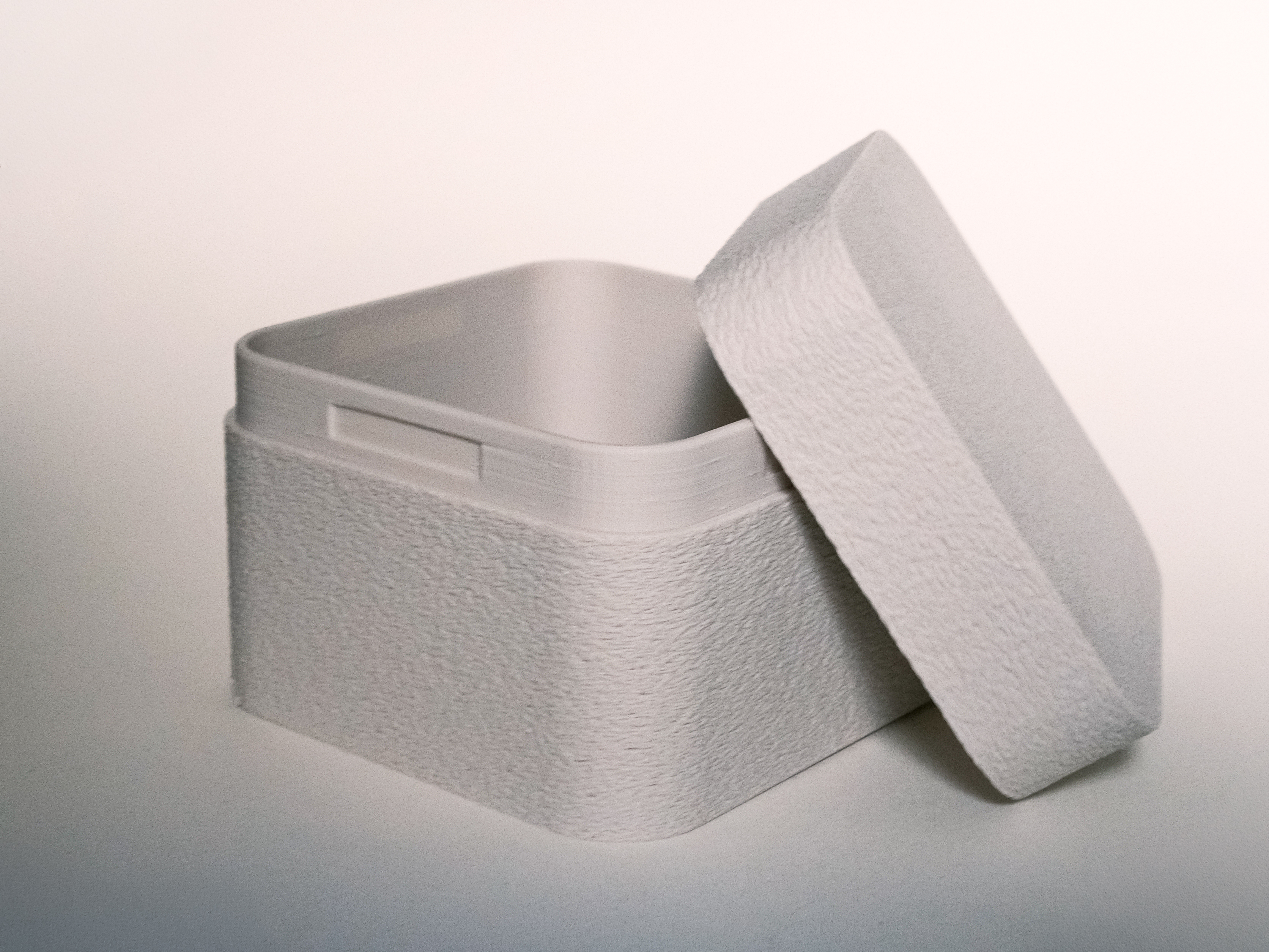 Miniatura 4 do modelo 3D Minimalist Customizable Box