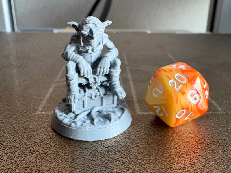 The Greedy Loot Goblin  (D&D / Tabletop Miniature)