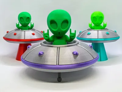 Alien and spaceship - Rock on