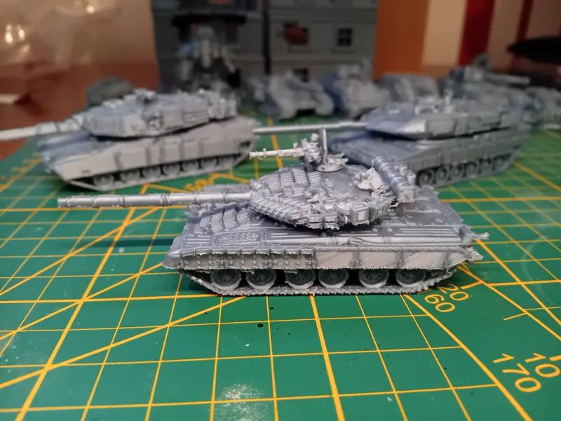 T-80 Russian Soviet Main Battle Tank