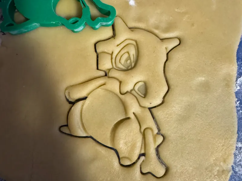 Pokemon Tragosso Cookie Cutter