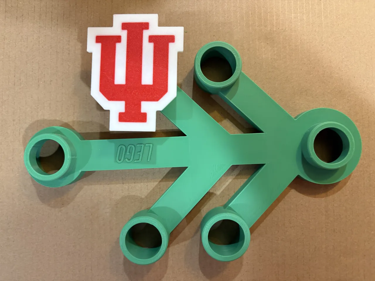 Brick Wreath IU Logo view 2