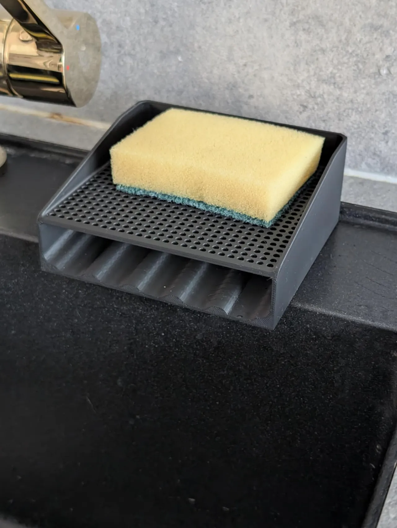 Kitchen Sponge Holder view 2
