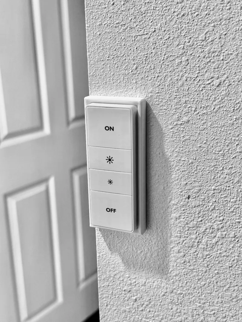 Slim Philips Hue Dimmer Switch Mount