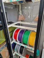 Blaliden shelving system with hygrometer bracket and tags