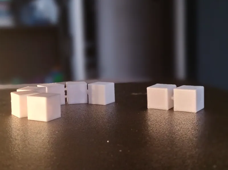 fidget toy / keychain / chain cube 