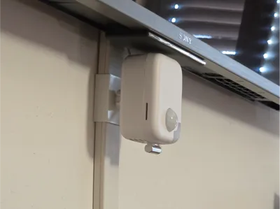 EP One/Pro/Lite Snap-Fit Trunking Mount (30x10)
