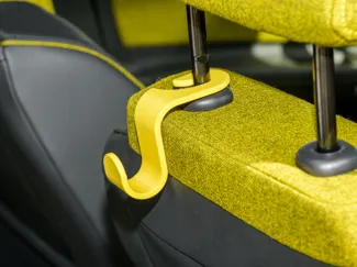 Renault 5 e-tech hook for the front seat