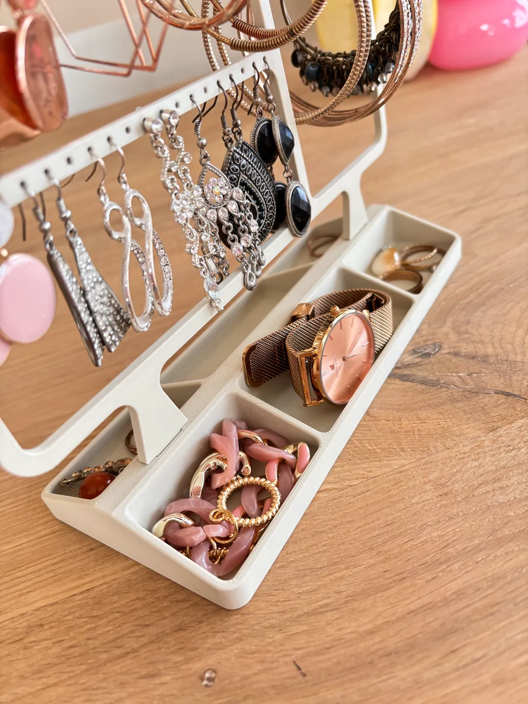 Earring organizer | Earring rack | Earring holder view 4