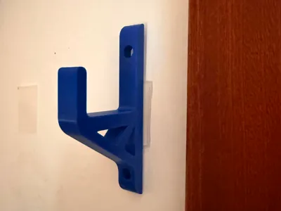 leash holder