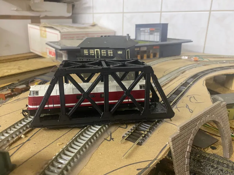 Bruecke Brücke Modellbahn N TT HO Gitterbrücke 
