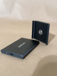 Adaptateur trépied pour SSD Samsung T7 — photo 2