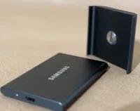 Adaptateur trépied pour SSD Samsung T7 — photo 1
