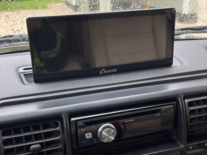 Carpuride screen mount for Land Rover Discovery 2
