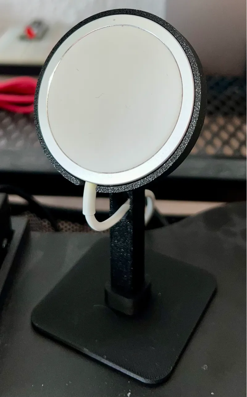 MagSafe Stand Slim