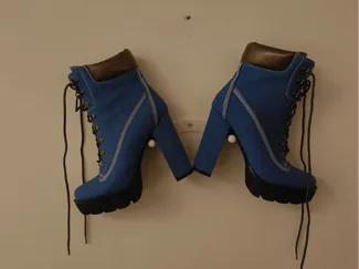 Schuhregal / Wandregal
